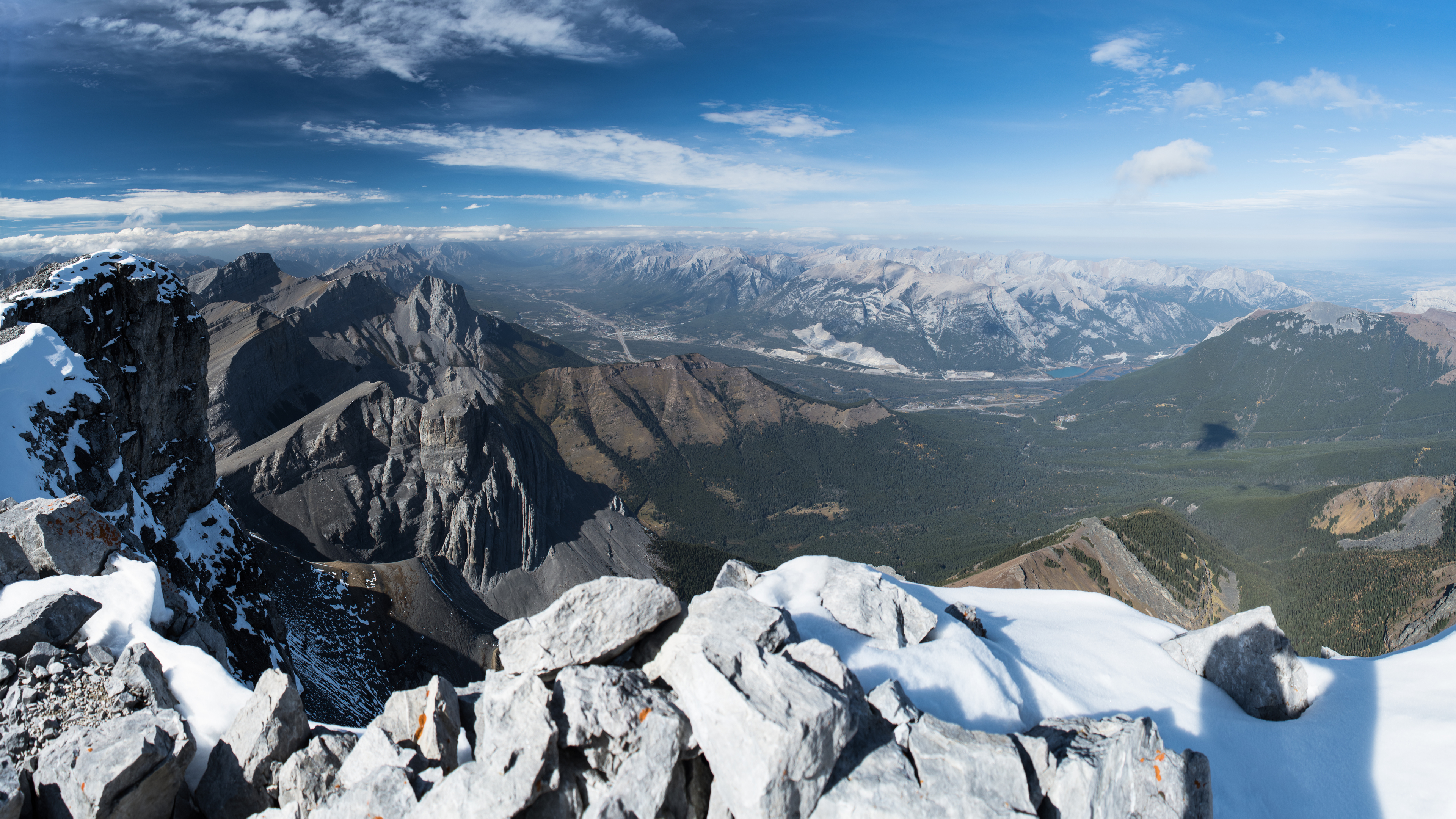 T1-summit_3840