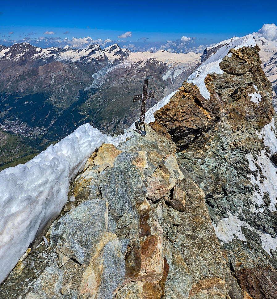 Zermatt-from-summit_